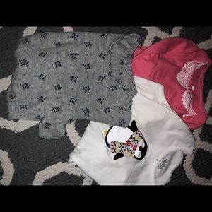 LOT OF 4 LONG SLEEVED ONESIES, SCROLL FOR PICS